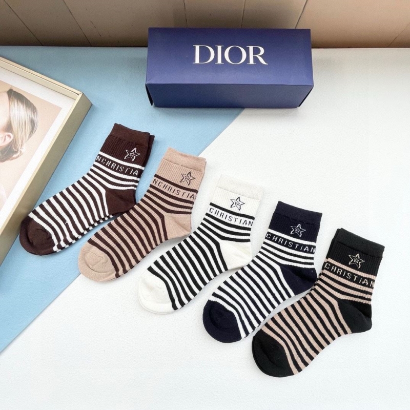 DIOR